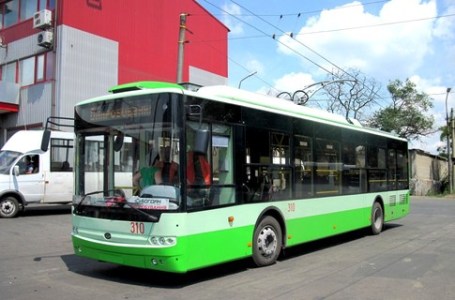 1317385225_trolleybus-etalon.jpg