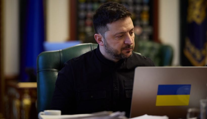 1000_zelenskyj-10-820x473_0298b42a.jpg (30.83 Kb)