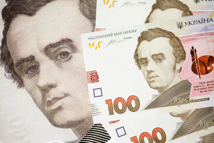 5211_vypustyat-novye-100-gryvny_ff882f27.jpg (72.67 Kb)