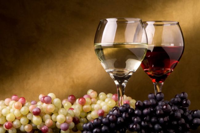 0658_red_white_wine_grapes.jpg (37.87 Kb)