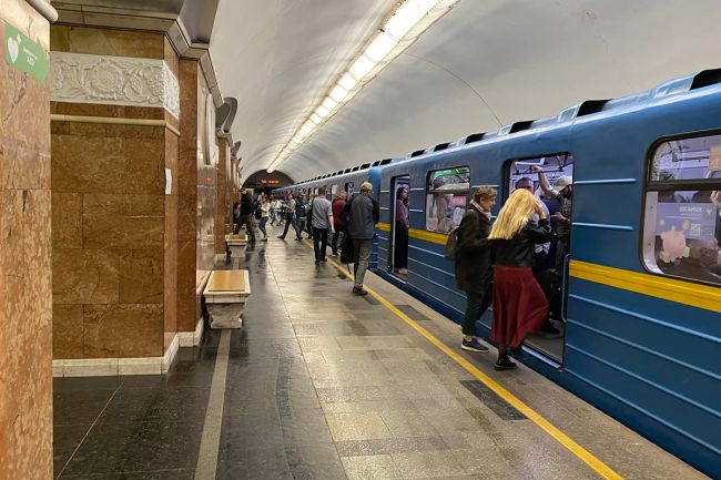 3823_kyyivskyj-metropoliten.jpg (60.66 Kb)