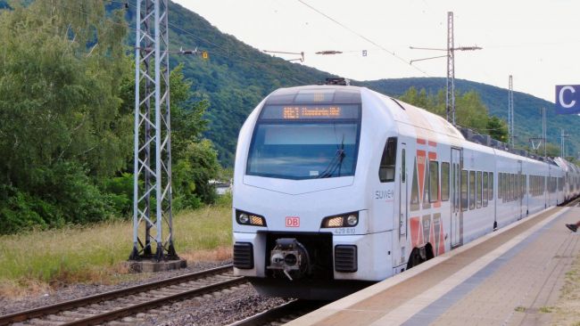7178_train_g42b787174_1920_1200x675.jpg (50.17 Kb)